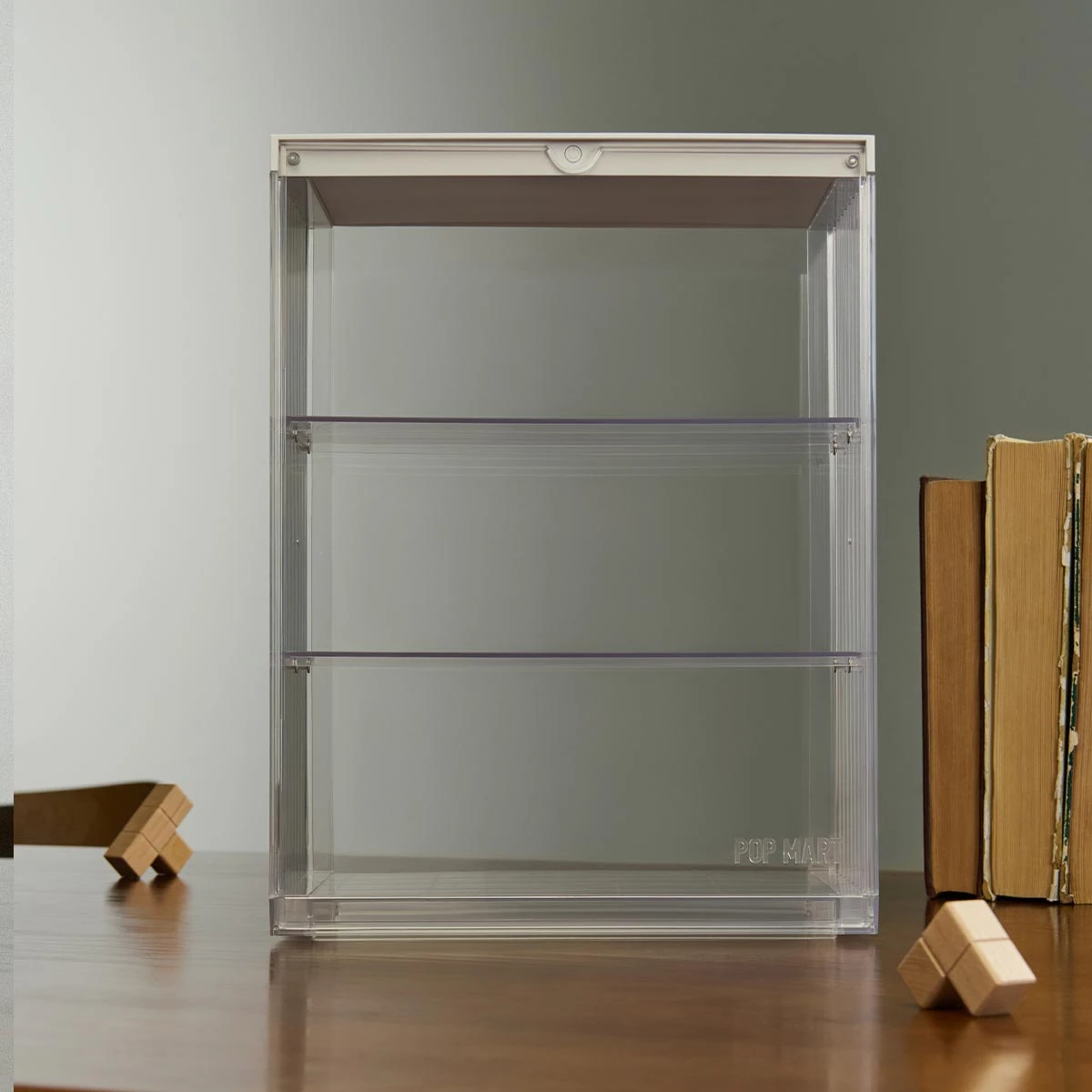 POP MART 400% Assemblable Lighted Display Container - Image 4